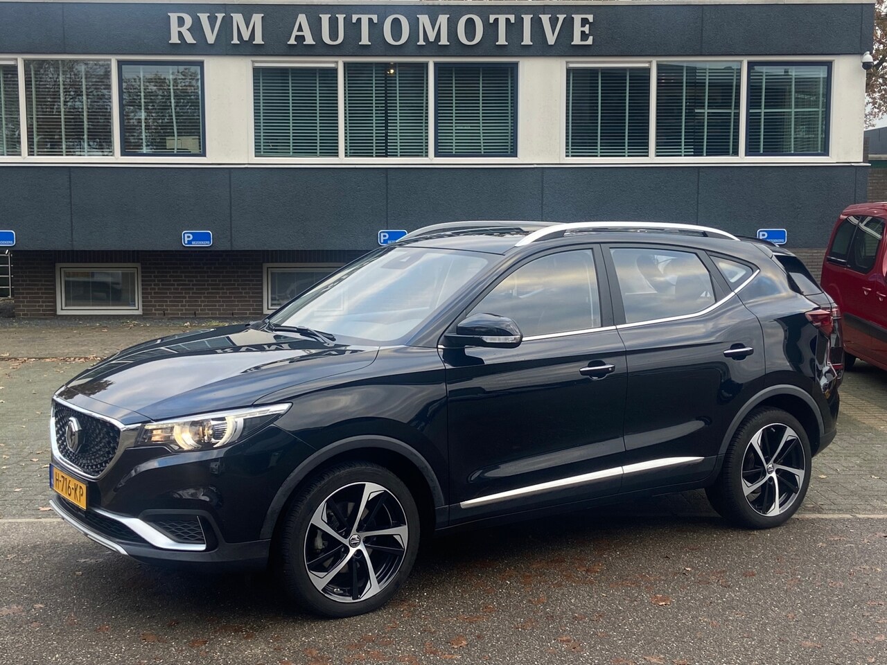 MG ZS - EV Luxu ry 45 kWh 15.770,- NA SUBSIDEI!! | RIJKLAARPRIJS incl. 12mnd BOVAG | ORIG. NL - AutoWereld.nl