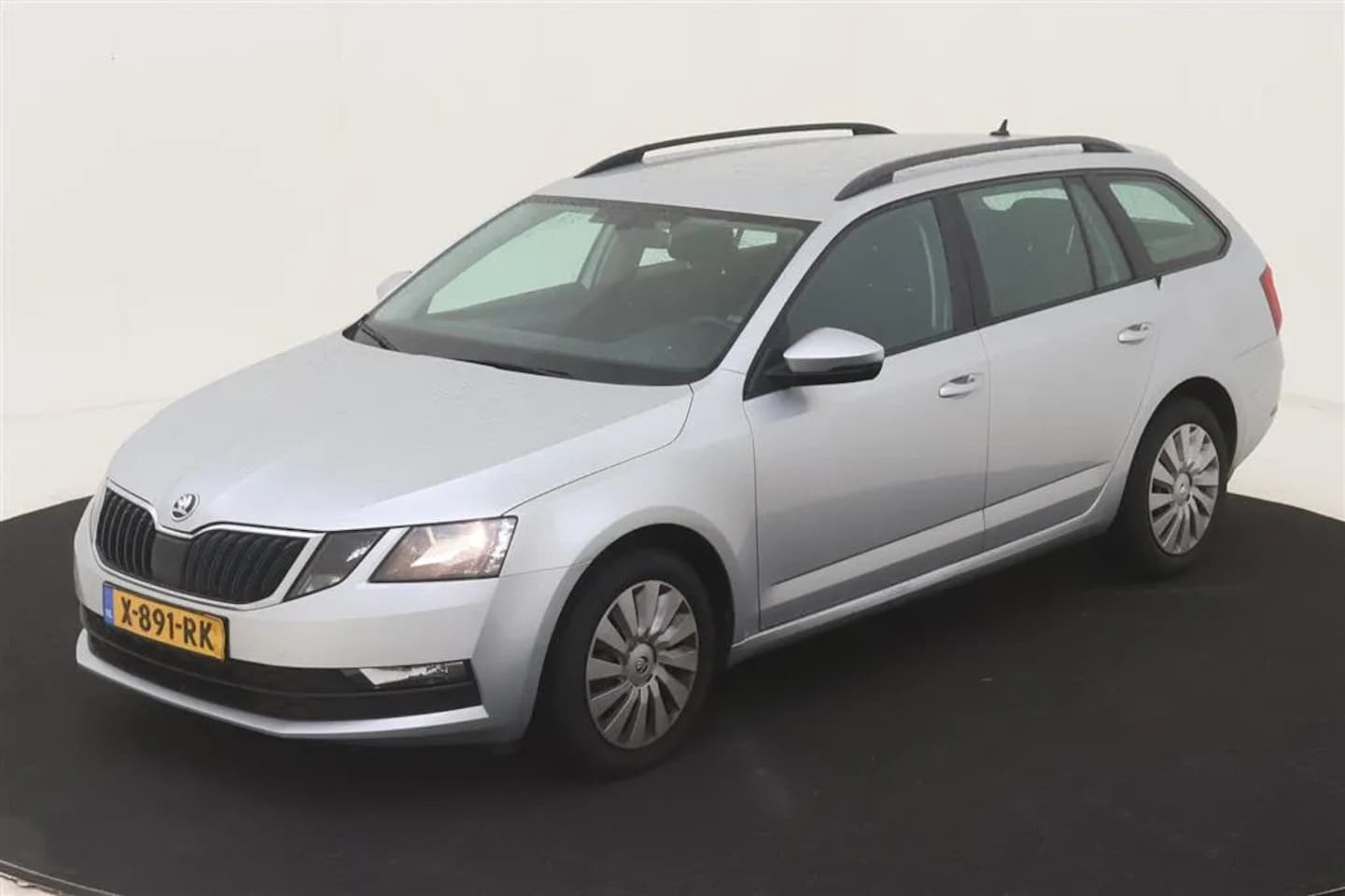 Skoda Octavia Combi - 1.6 TDI Greentech Ambition Business 1.6 TDI Greentech Ambition Business - AutoWereld.nl