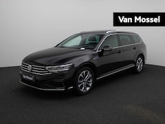 Volkswagen Passat Variant - 1.4 TSI PHEV GTE Business 218 PK | Automaat | Navigatie | Camera | Panoramadak | Adaptive