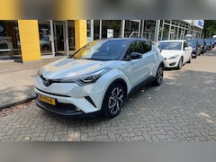 Toyota C-HR - 1.8 Hybrid Style Ultimate | Leder | JBL Sound System | Camera | Stoelverwarming | Stuurwie