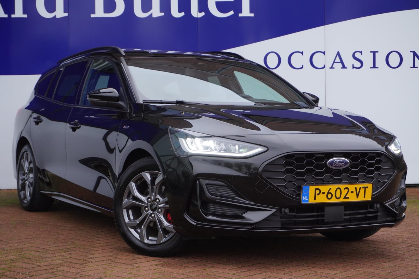 Ford Focus Wagon - 1.0 EcoBoost Hybrid ST Line Style / LED / Camera / Winterpakket / Navigatie / = NIEUWE TYP - AutoWereld.nl