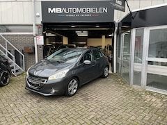 Peugeot 208 - 1.2 VTi Allure/5deurs/clima/apk/carplay groot scherm/NAP