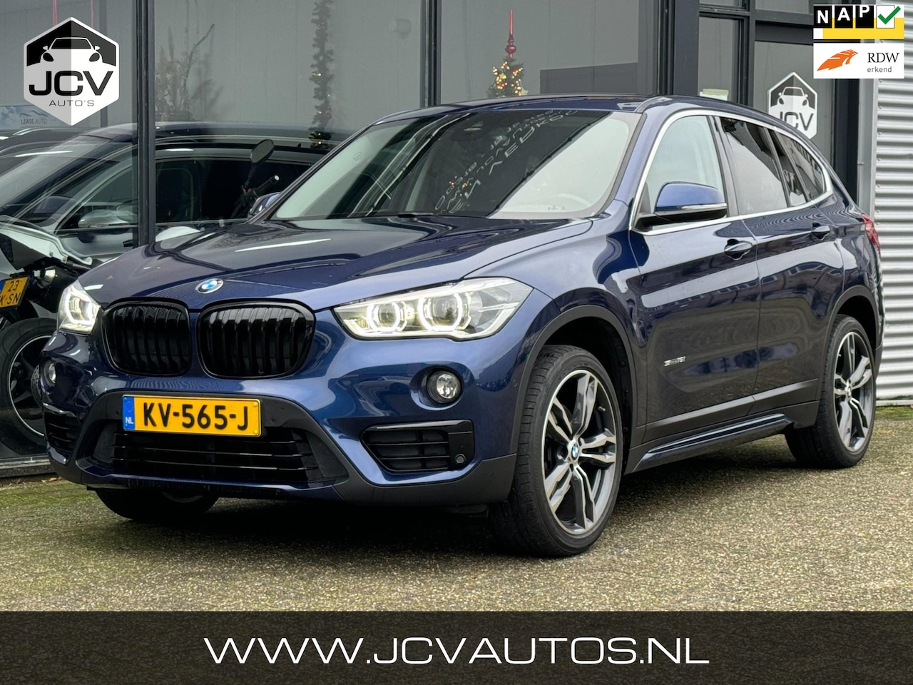 BMW X1 - SDrive18i Centennial High Executive NAP/LEER/HUD - AutoWereld.nl