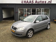 Volkswagen Polo - 1.4-16V Comfortline / APK MEI 2025 / ALU VELGEN /