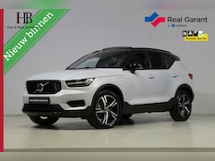 Volvo XC40 - 1.5 T5 Twin Engine R-Design/Pano/Trekhaak/Led