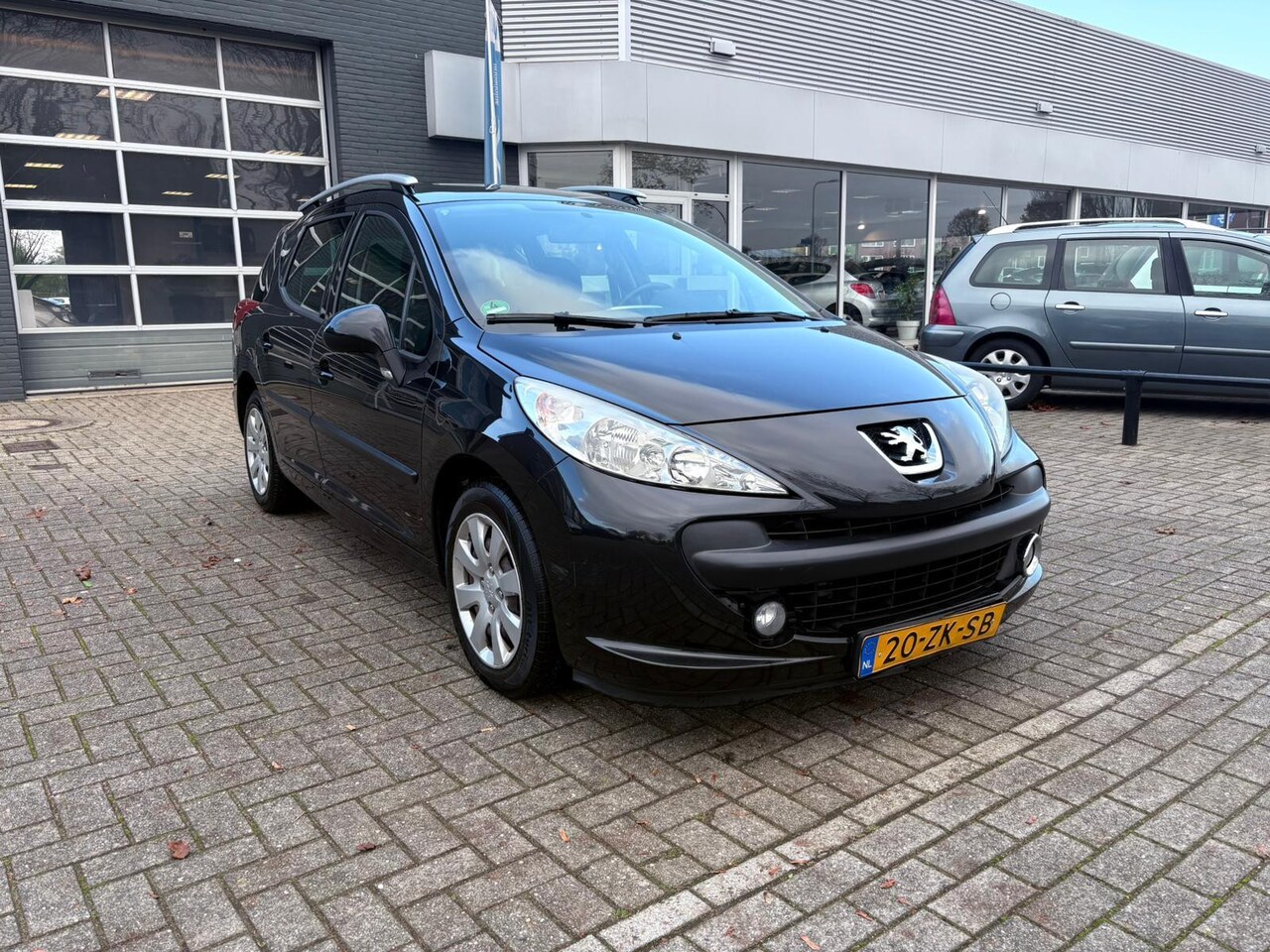 Peugeot 207 SW - 1.6 VTi XS 1.6 VTi XS - AutoWereld.nl