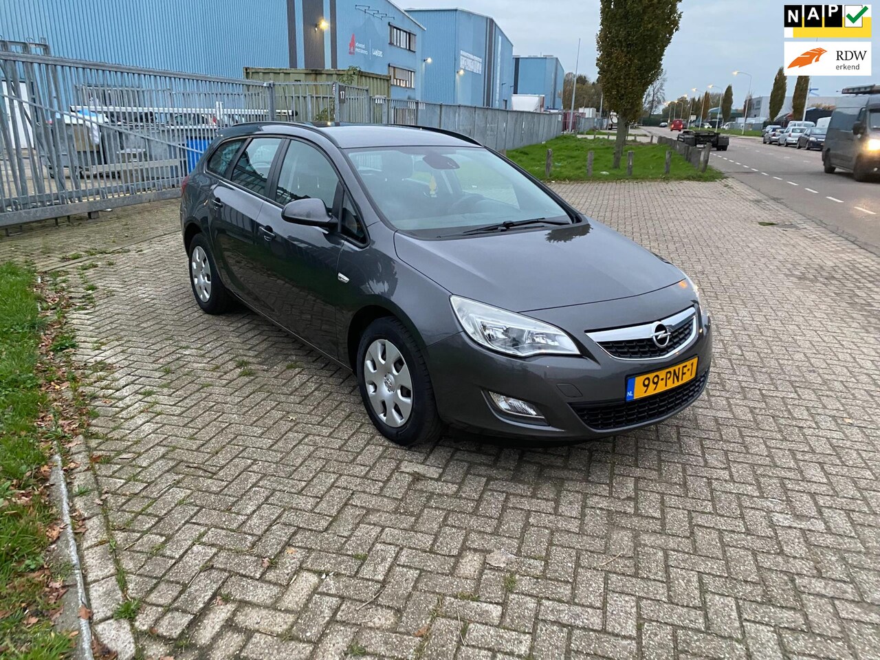 Opel Astra Sports Tourer - 1.4 Edition 1.4 Edition - AutoWereld.nl