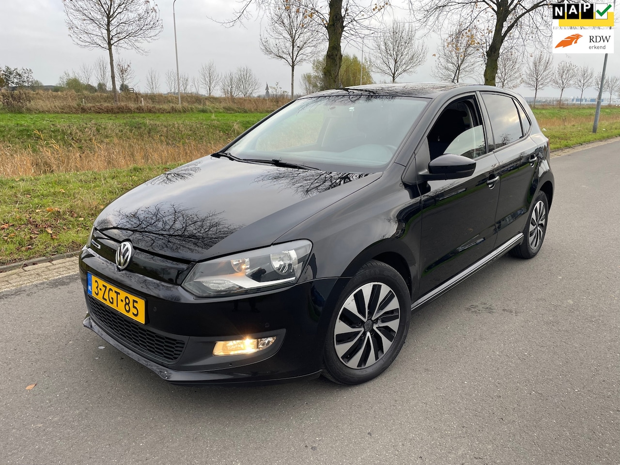 Volkswagen Polo - 1.4 TDI BlueM. NAP/NAVI/CRUISE/VELGEN/APK - AutoWereld.nl