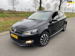 Volkswagen Polo - 1.4 TDI BlueM. NAP/NAVI/CRUISE/VELGEN/APK