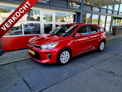 Kia Rio - 1.0 T-GDI 100pk ComfortPlusLine Navigator Trekh. All-in prijs + 12 mnd garantie