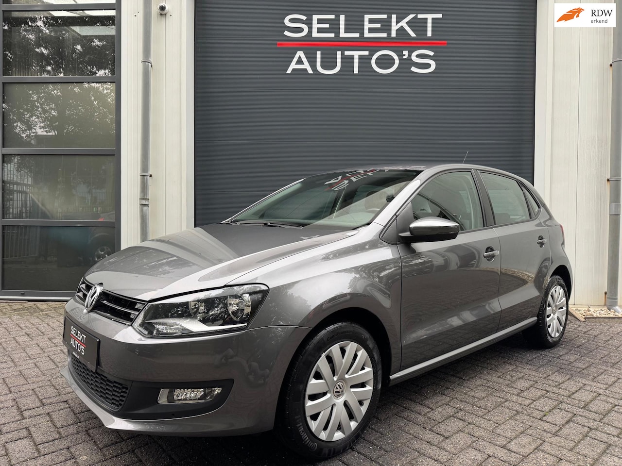 Volkswagen Polo - 1.2 TSI 90 Pk Comfortline NAP Airco/Cruise Control/Trekhaak/Bluetooth/Navi/Elekt Ramen/Ele - AutoWereld.nl