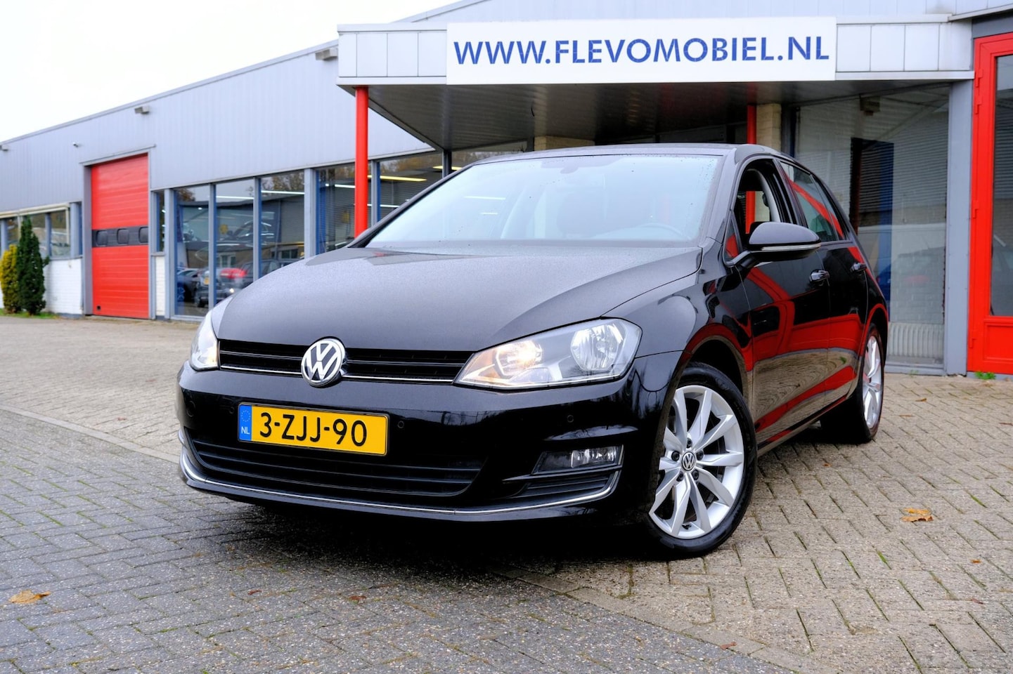 Volkswagen Golf - 1.2 TSI Highline Navi|Clima|LMV|Cam - AutoWereld.nl