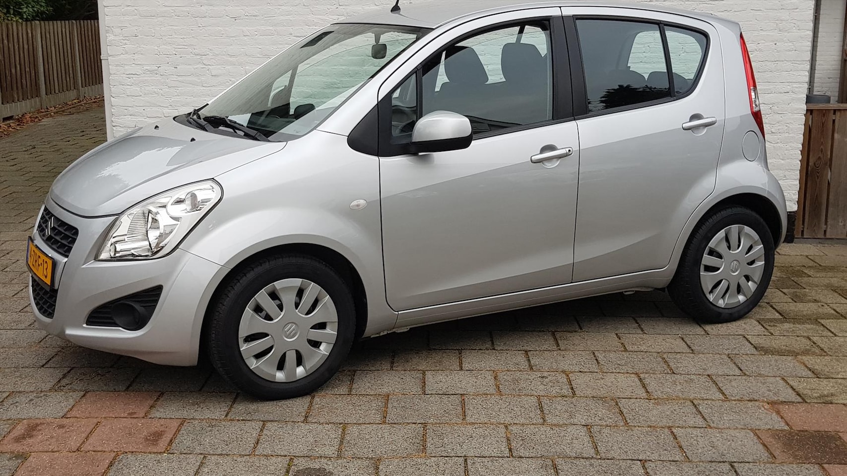 Suzuki Splash - 1.0 65pk 5D Comfort airco 6200 KM !!!! nl auto - AutoWereld.nl