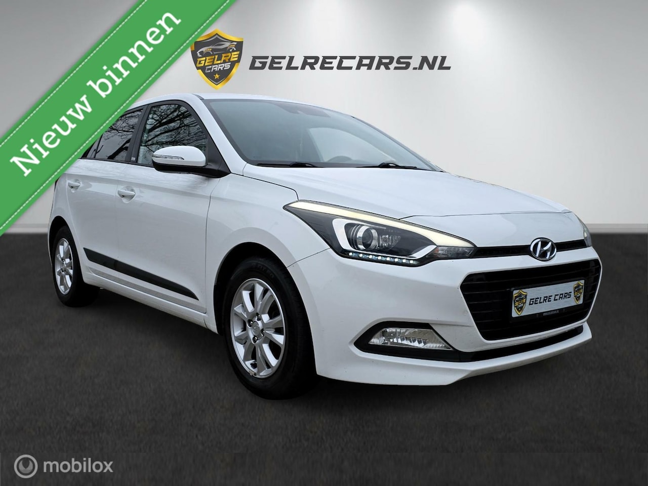 Hyundai i20 - 1.0 T-GDI Comfort Passion 101 pk PDC - AutoWereld.nl