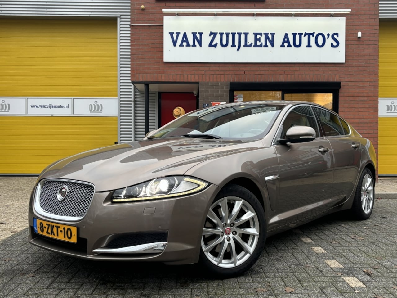 Jaguar XF - 2.0 Luxury Automaat Leder - AutoWereld.nl