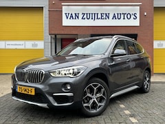 BMW X1 - sDrive 20i Orange Edition II Panorama Leder Head-Up Trekhaak