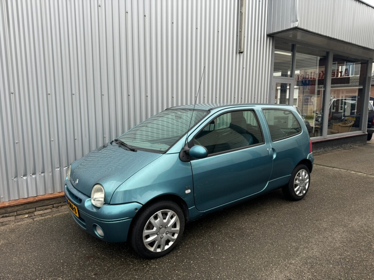 Renault Twingo - 1.2-16V Privilège 1.2-16V Privilège NIEUWE APK - AutoWereld.nl