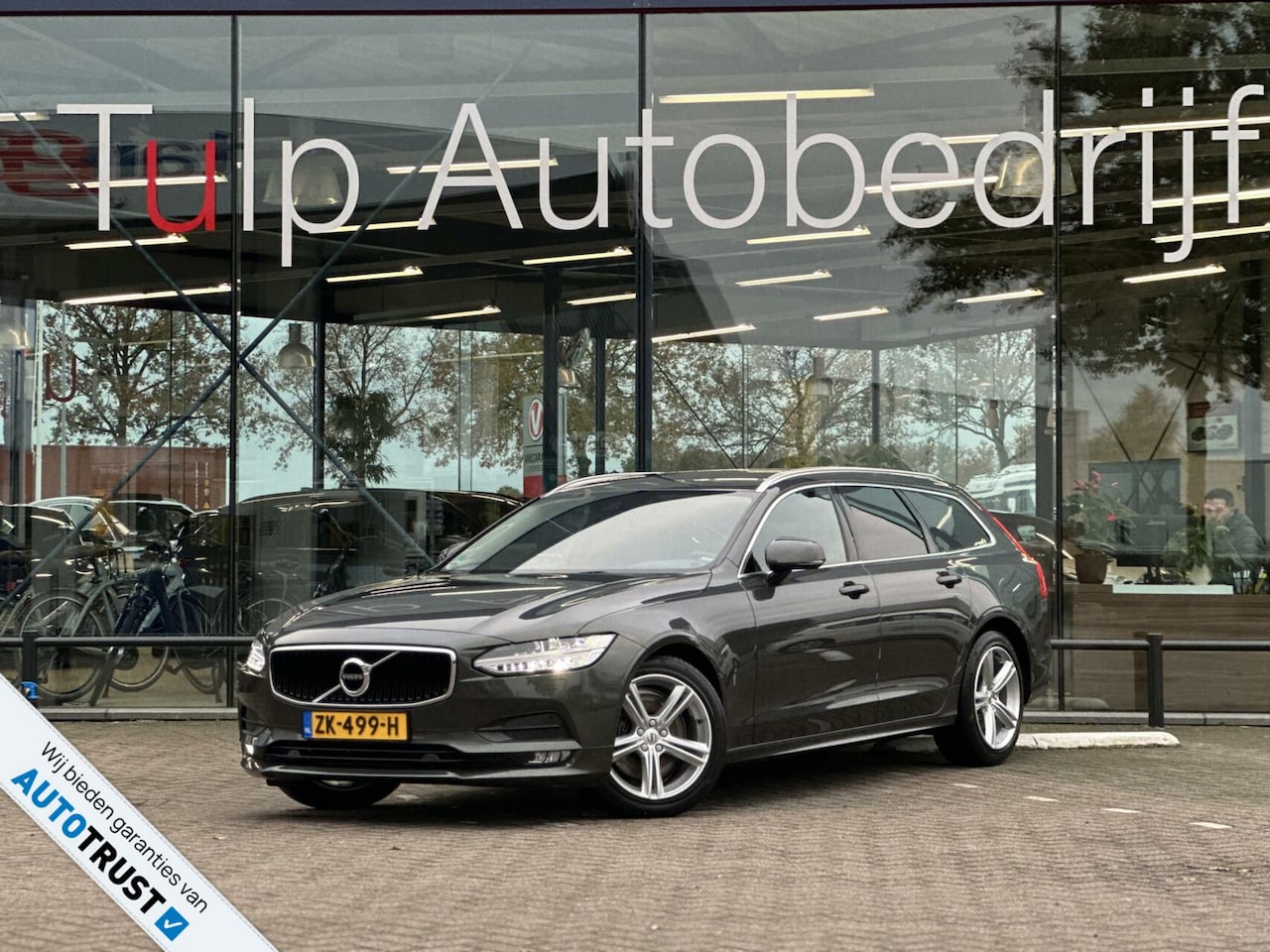 Volvo V90 - 2.0 T4 Business Sport Halfleder Trekhaak Mooi! - AutoWereld.nl