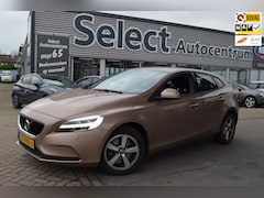 Volvo V40 - 2.0 D2 Nordic+| AUTOMAAT|MEENEEMRPIJS|DELAEROND.|DISTRIB.GEDAAN OP 203500