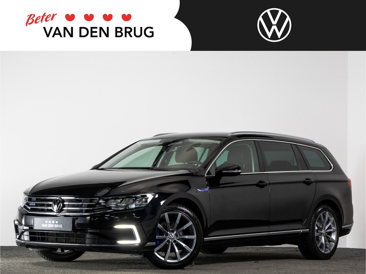 Volkswagen Passat - GTE 1.4 TSI 218 PK Business AUTOMAAT | LED | Trekhaak | Navigatie | Achteruitrijcamera | T - AutoWereld.nl