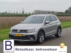 Volkswagen Tiguan - 1.4 TSI ACT Comfortline Business R | R-Line | Pano | Trekh | NL | 19 " | LED | Digi Dash