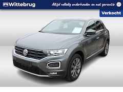 Volkswagen T-Roc - 1.5 TSI 150pk Sport / Virtual Cockpit / LED / Afneembare Trekhaak / Stuur & Stoelverwarmin