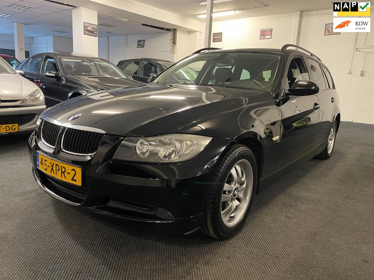 BMW 3-serie Touring - 318i Business Line/Apk nieuw - AutoWereld.nl