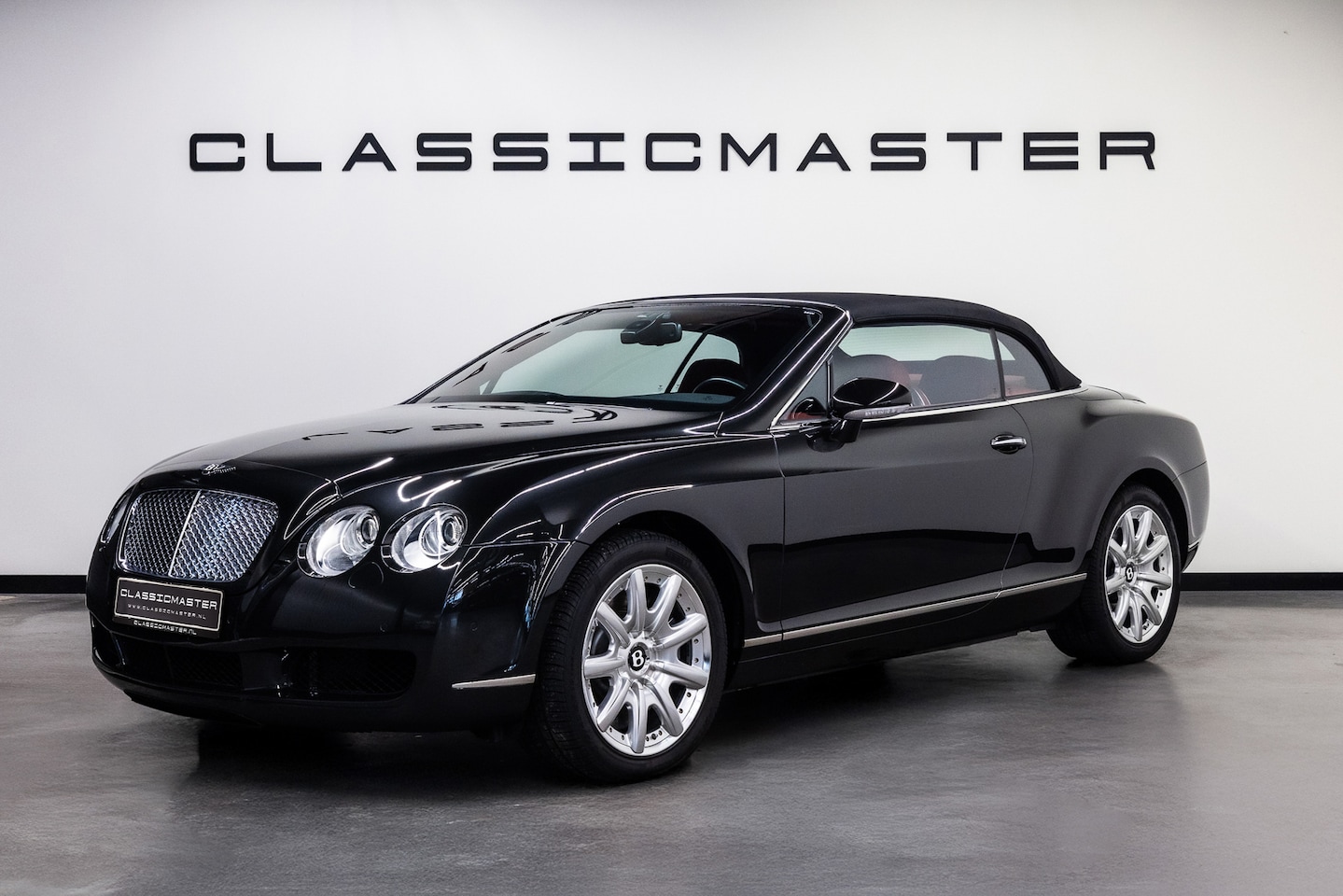 Bentley Continental GTC - 6.0 W12 Btw auto, Fiscale waarde € 22.000,- (€ 60.289,26 Ex B.T.W) DEALER AUTO Dealer auto - AutoWereld.nl