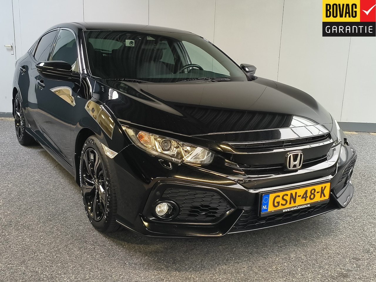 Honda Civic - 1.0 i-VTEC Elegance AUTOMAAT uit 2018 Rijklaar + 12 maanden Bovag-garantie Henk Jongen Aut - AutoWereld.nl