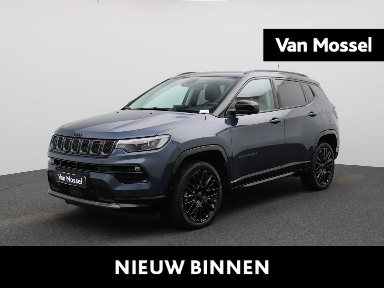 Jeep Compass - 4xe 240 Plug-in Hybrid Electric S | 360 Camera | All-Season Banden | Stoel- en Stuurverwar - AutoWereld.nl