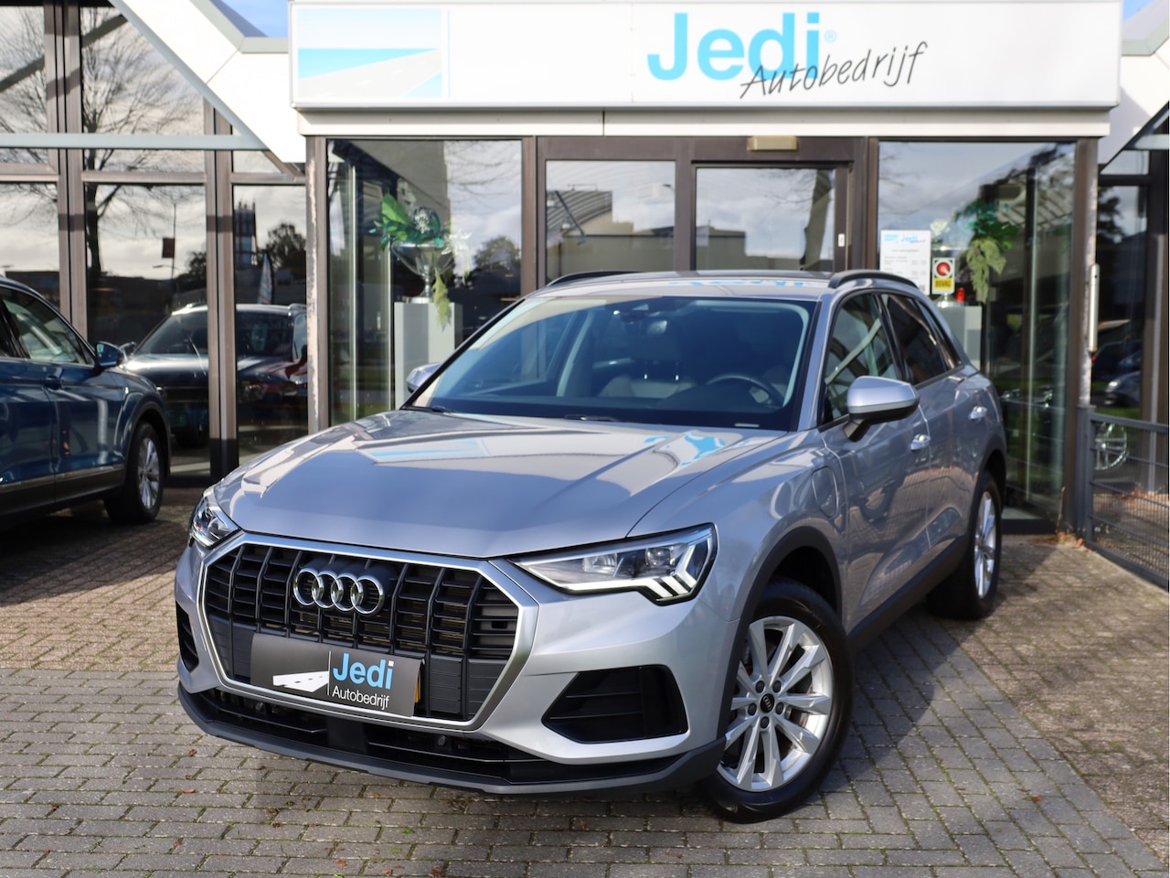 Audi Q3 - Advanced Edition 45 TFSIe 180kw/245pk S-tronic 6 - AutoWereld.nl