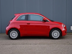 Fiat 500 - RED 24 kWh | Automaat | Nieuw | €9000 voordeel | Apple Carplay/ Android auto | Cruise | Cl