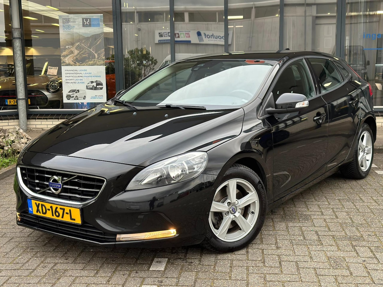 Volvo V40 - 1.6 D2 Momentum 1.6 D2 Momentum - AutoWereld.nl