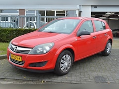 Opel Astra - 1.8 APK RIEM Banden Airco Buitenkans