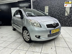 Toyota Yaris - 1.3 VVTi Sol