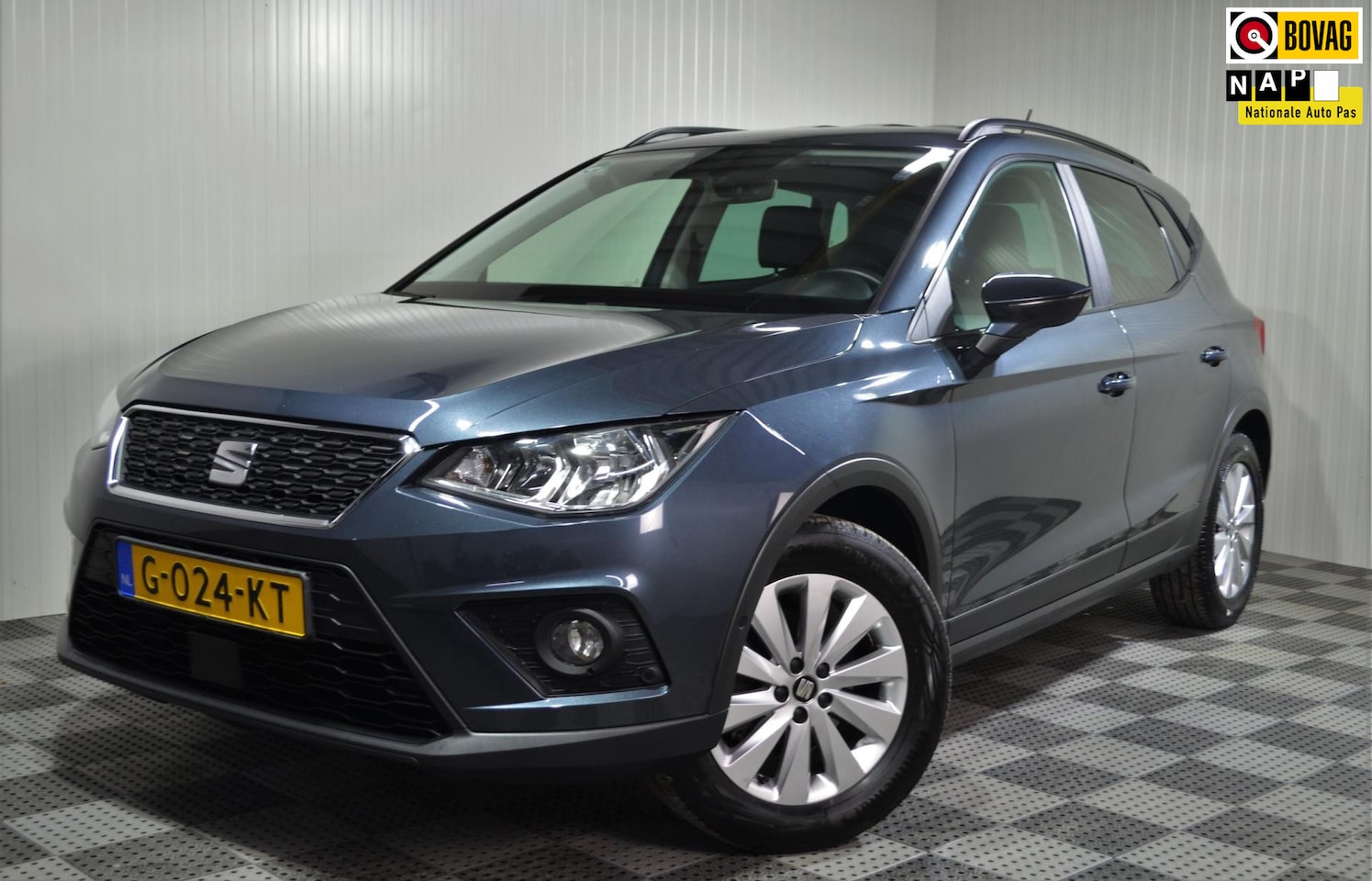 Seat Arona - 1.0 TSI Style Business Intense / PDC / Camera / Carplay / NL Auto - AutoWereld.nl