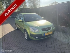 Kia Rio - 1.4 X-tra AIRCO in prijs verlaagd