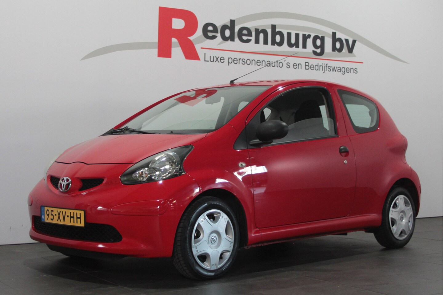 Toyota Aygo - 1.0-12V - 3 drs. - Radio cd/Aux - AutoWereld.nl