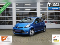 Toyota Aygo - 1.0-12V VVT-I 5-Deurs Dynamic-Blue Exclusive-Sport Ledverlichting Airconditioning Bluetoot