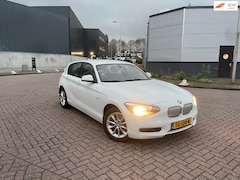 BMW 1-serie - 116i Executive APK NAVI CLIMA 6 BAK