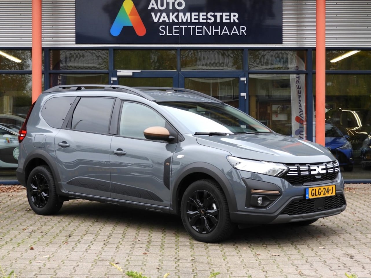 Dacia Jogger - 1.0 TCE 110 EXTREME - AutoWereld.nl