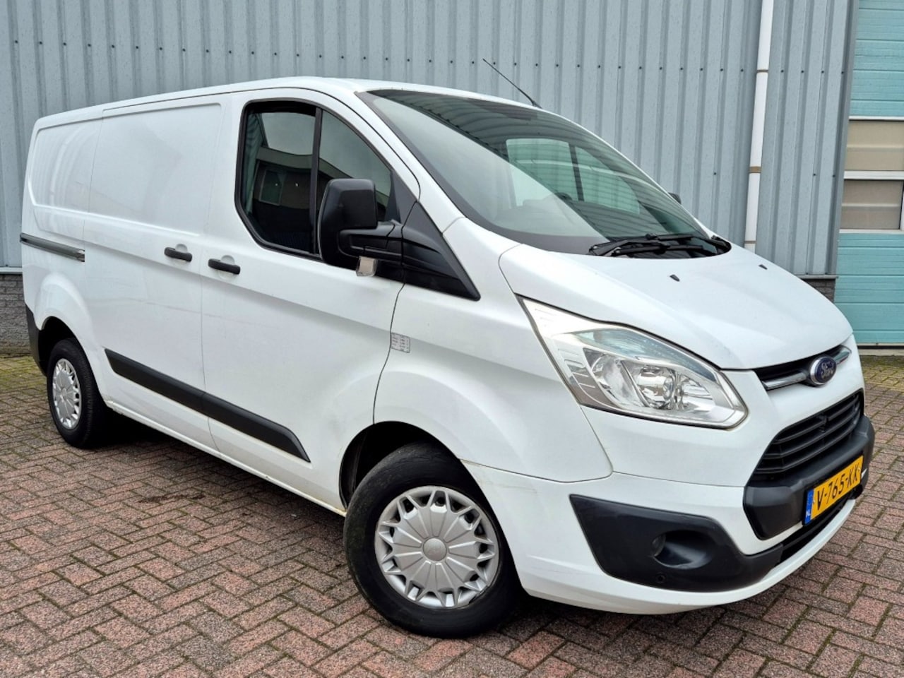 Ford Transit Custom - 290 2.2 TDCI Ambiente Airco Cruise CTRL - AutoWereld.nl