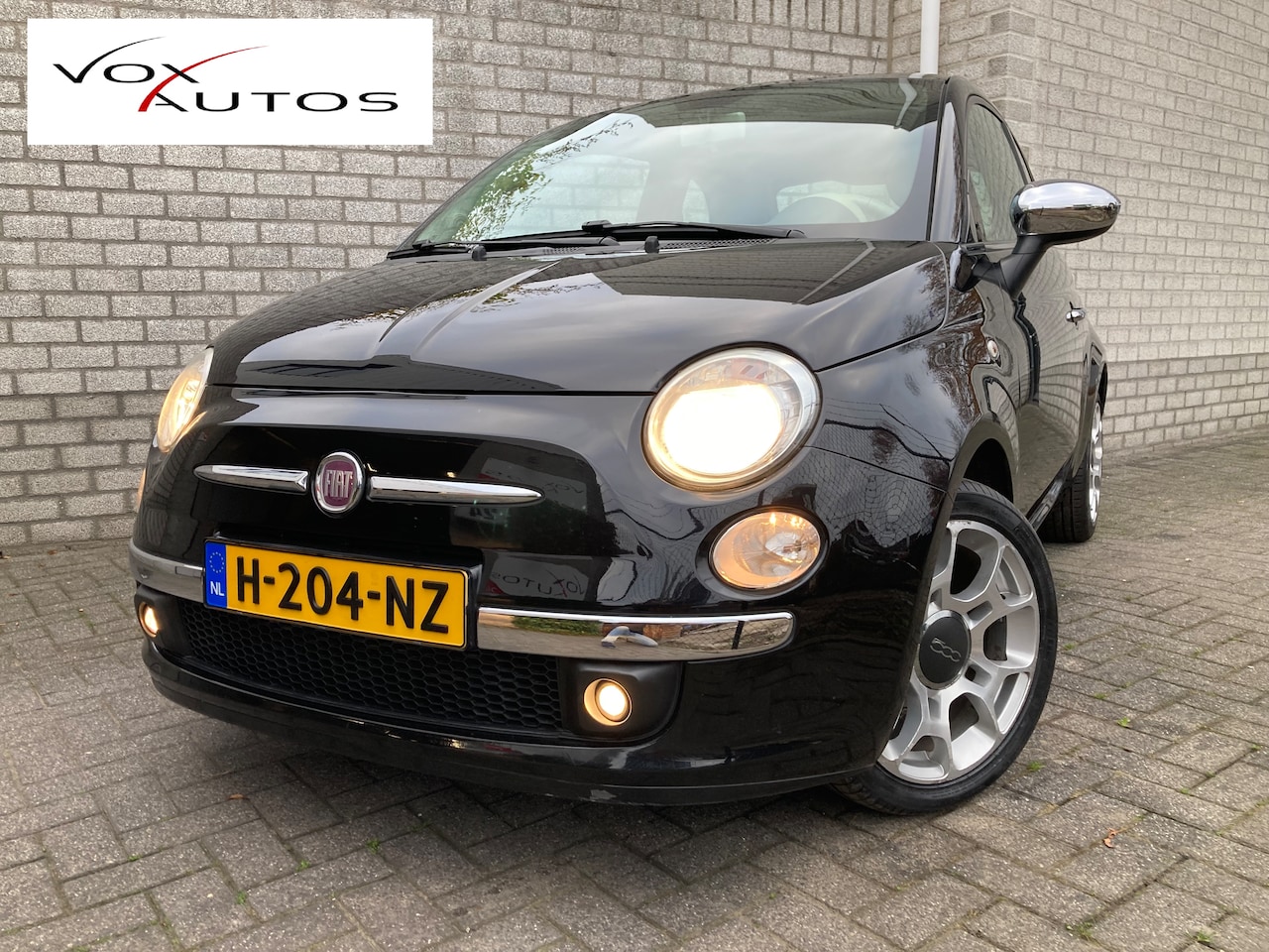 Fiat 500 - 1.2 Lounge Automaat, Nieuwe Distributiekit en Banden! - AutoWereld.nl