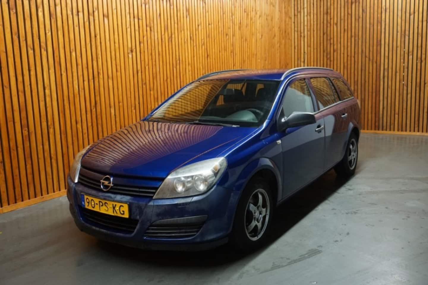 Opel Astra Wagon - WAGON 1.6 ESSENTIA/ APK 6-2025 - AutoWereld.nl