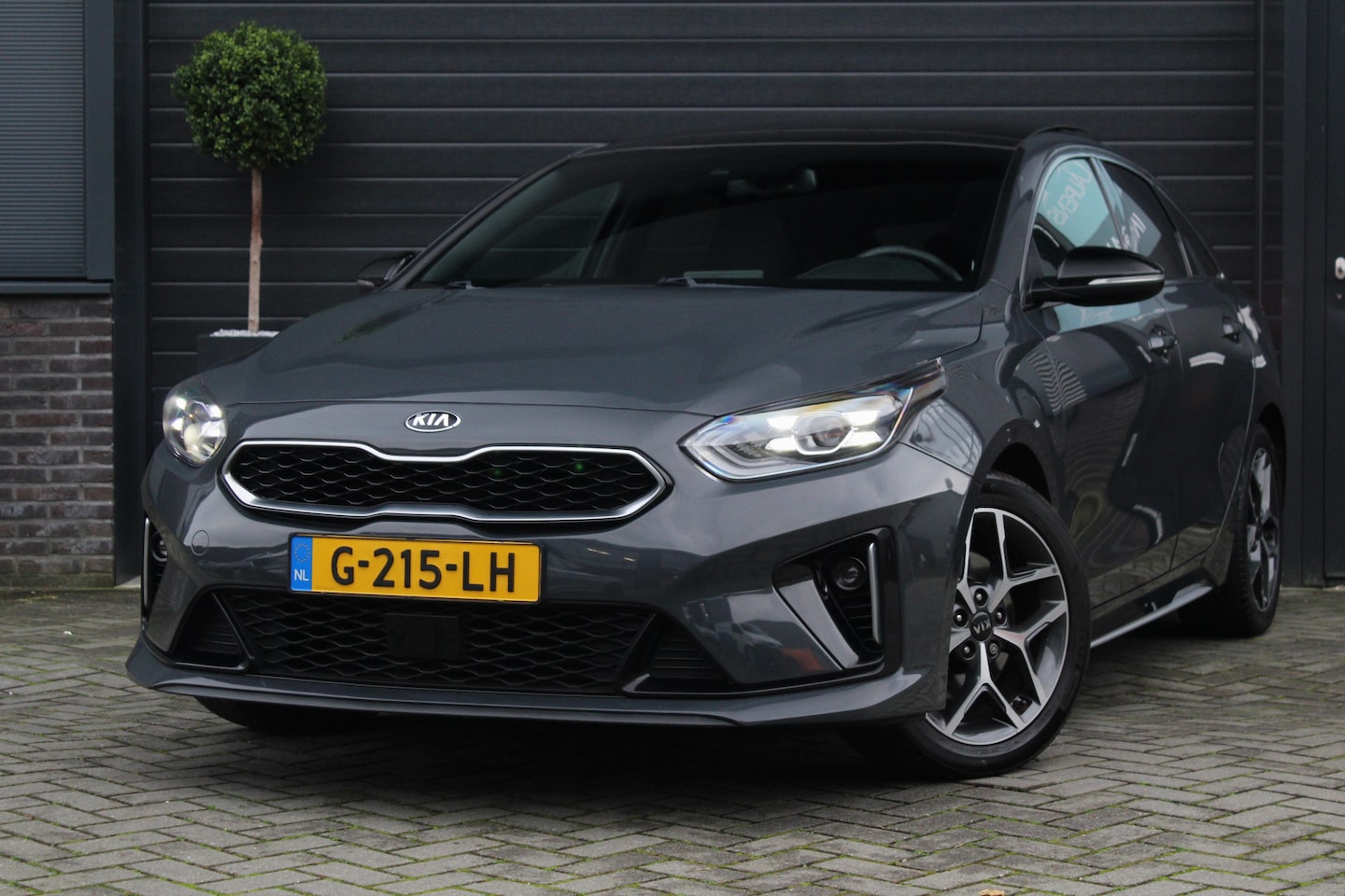 Kia Pro cee'd - 1.0 T-GDI GT-Line | Pano | Camera | JBL - AutoWereld.nl