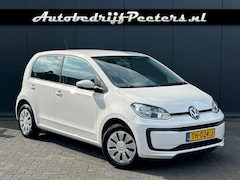 Volkswagen Up! - 1.0 5-Deurs Airco Bluetooth Cruise control 4-seizoensbanden NL-a