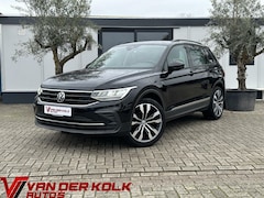 Volkswagen Tiguan - 1.5 TSI Life Navi Carplay Climate Adaptive Cruise Led