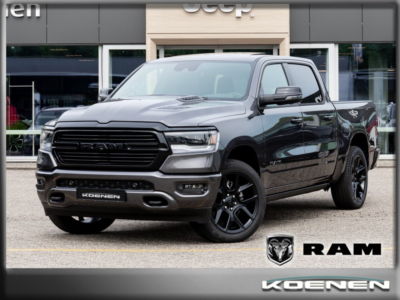 Dodge Ram Pick Up - 5.7i V8 4x4 Aut. Laramie Sport Night Panoramadak / Elec. Treepla - AutoWereld.nl