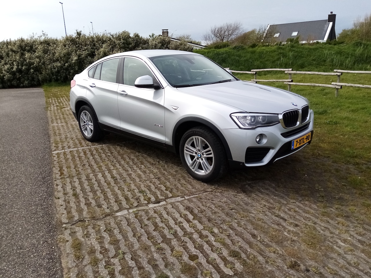 BMW X4 - 2.0i xDrive - AutoWereld.nl