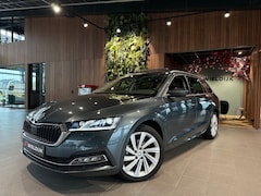 Skoda Octavia Combi - 2.0 TDI Greentech Style pano schuif, trekhaak